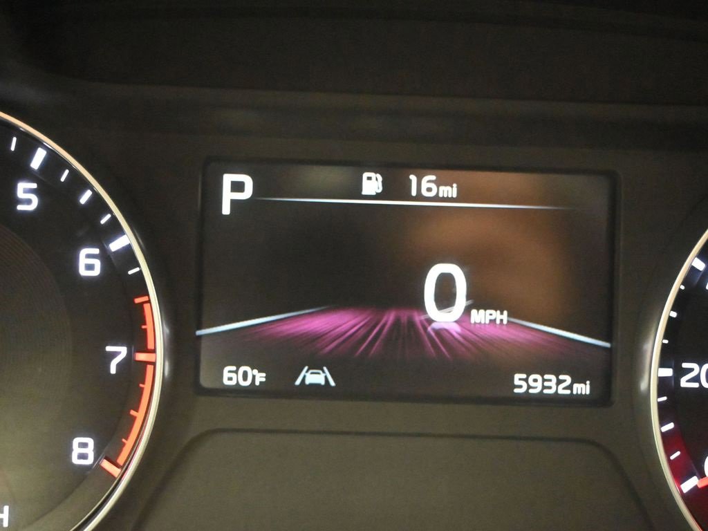 Certified 2022 Kia Forte LXS image 16