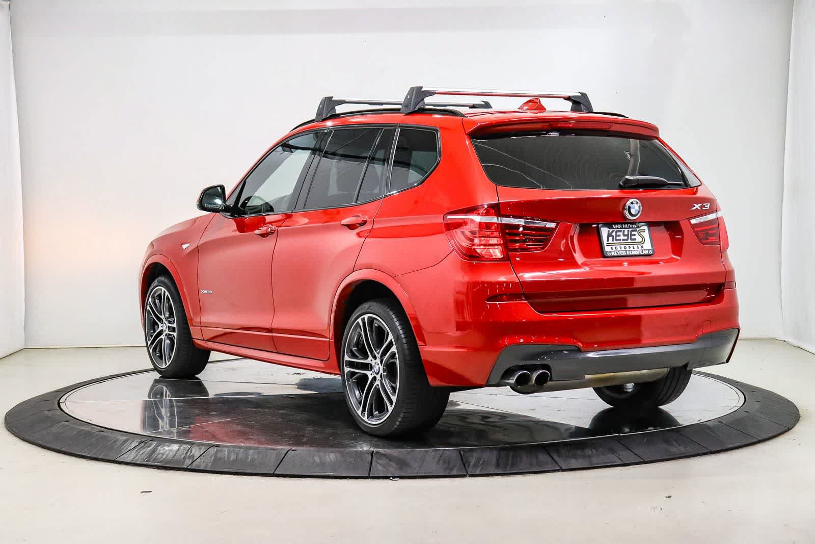 Used 2017 BMW X3 xDrive28i AWD/4WD image 2