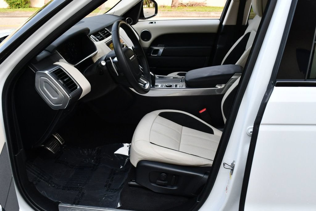 Used 2018 Land Rover Range Rover Sport Supercharged AWD/4WD image 47