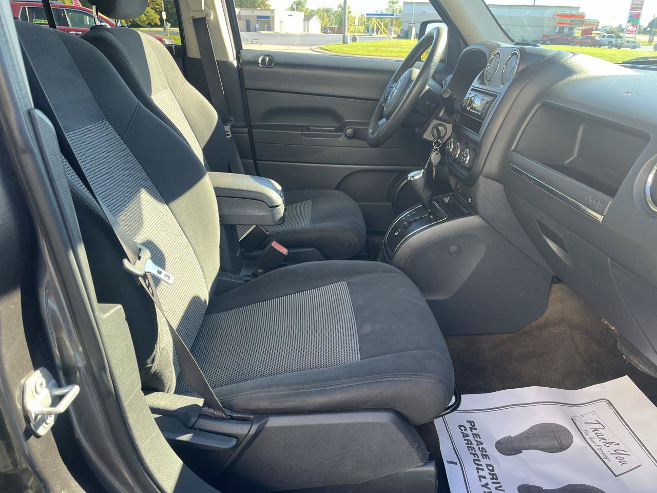 Used 2016 Jeep Patriot Sport FWD image 13