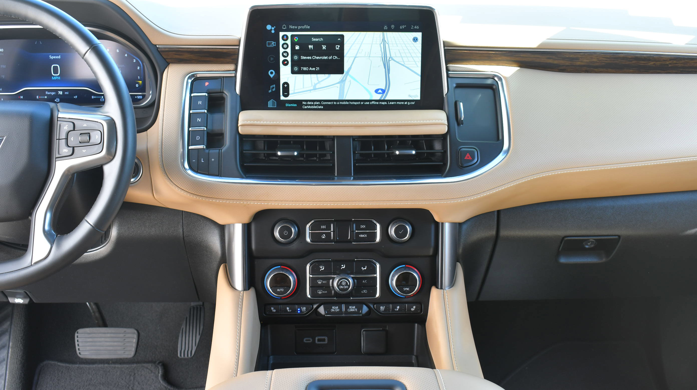Used 2024 Chevrolet Tahoe Premier w/ Premium Package AWD/4WD image 21