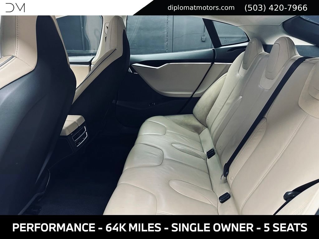 Used 2013 Tesla Model S Performance RWD image 22