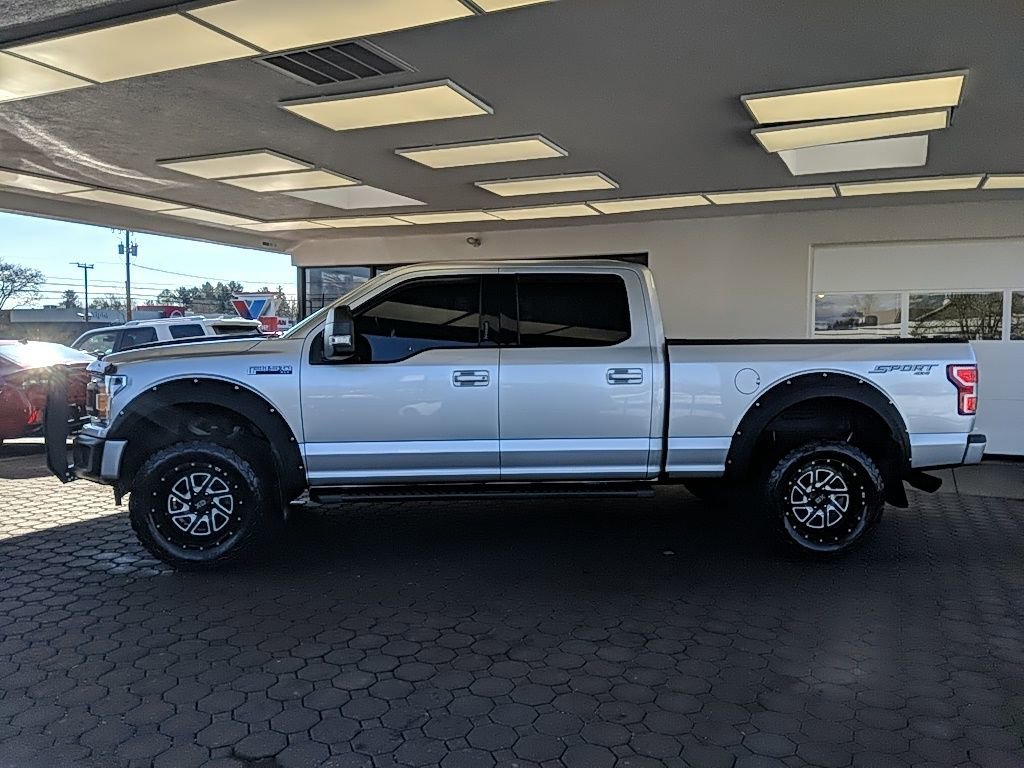 Used 2018 Ford F150 XLT w/ Equipment Group 302A Luxury image 9