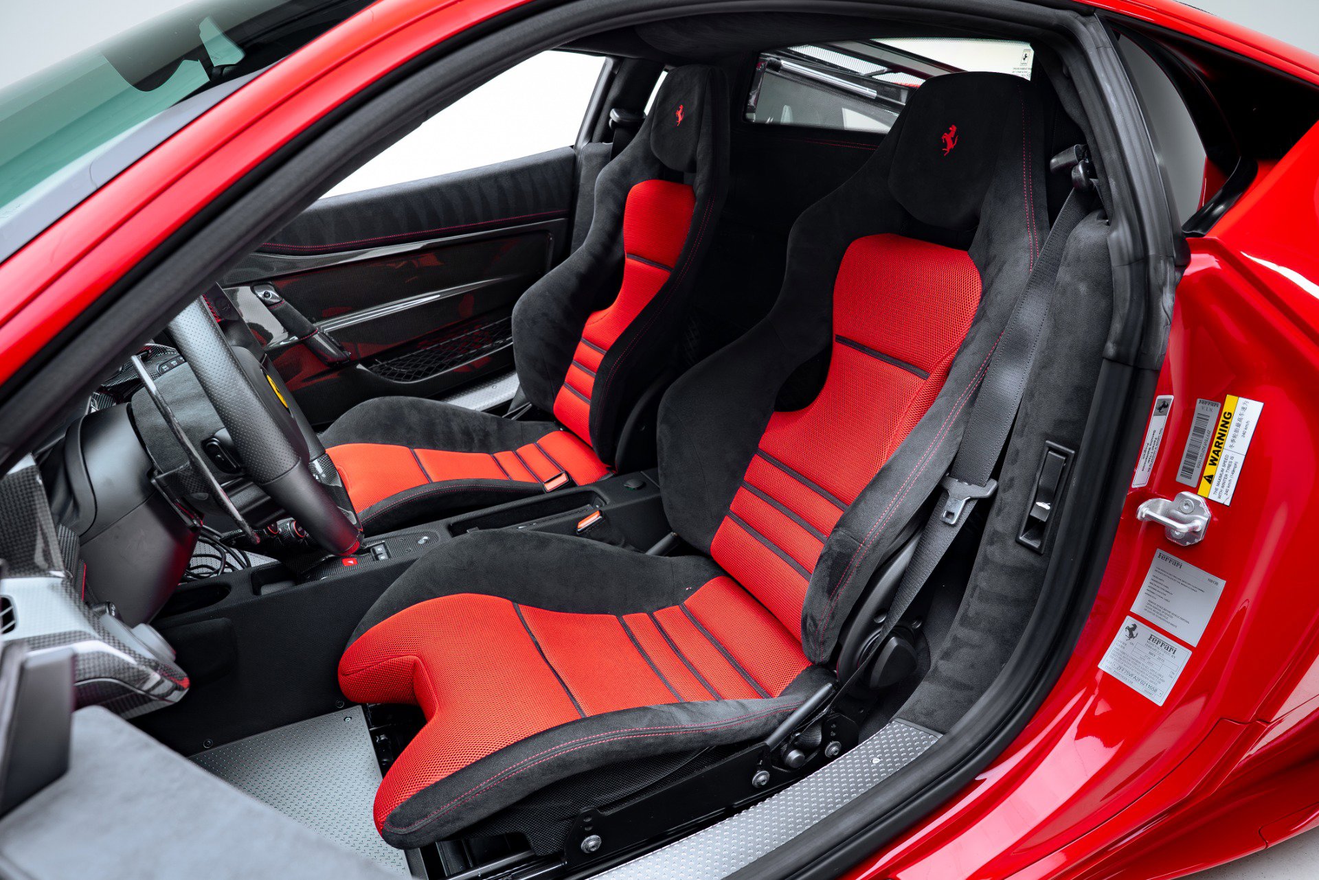 Used 2015 Ferrari 458 Speciale Coupe RWD image 21