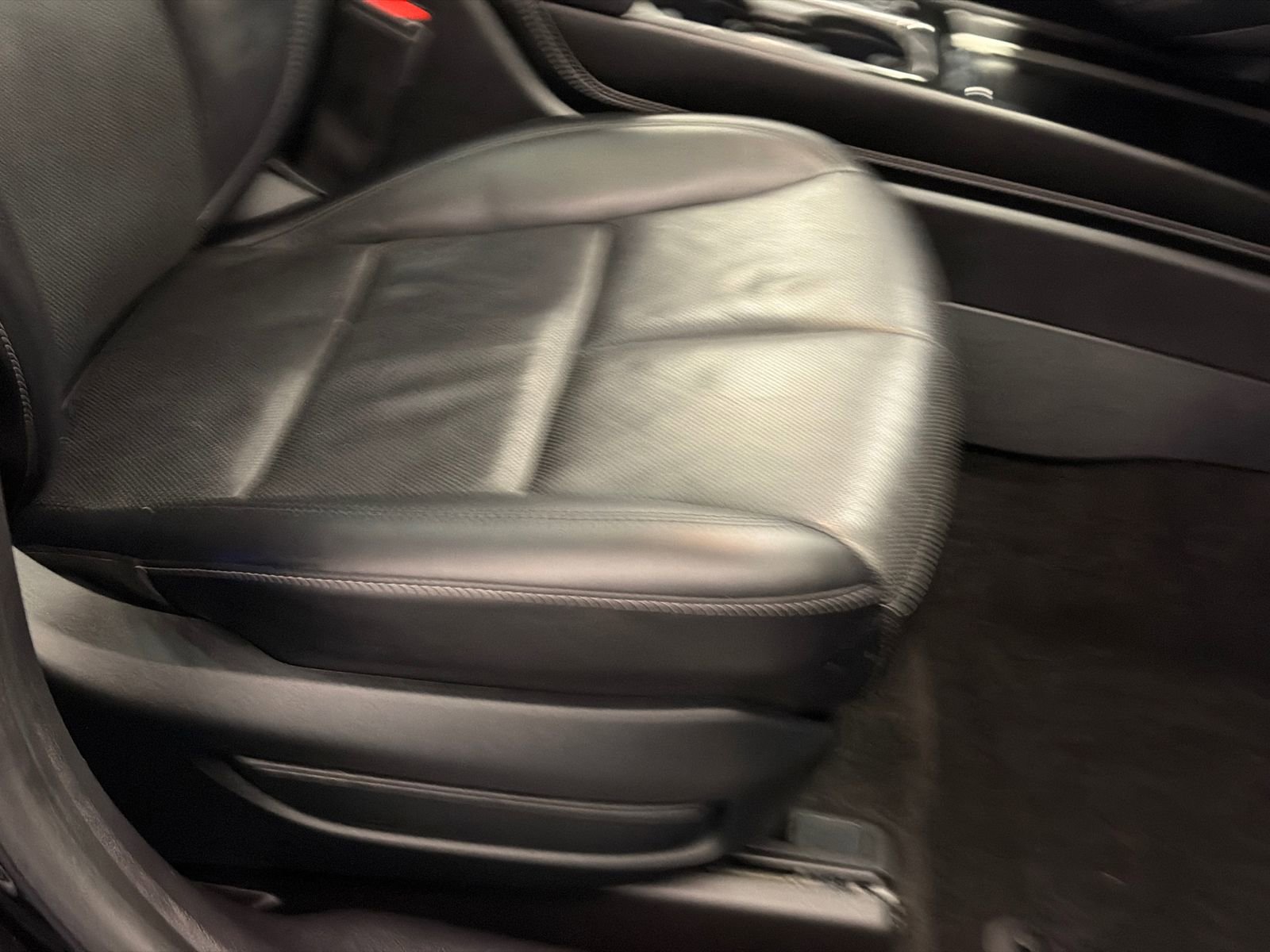 Used 2022 Lincoln Corsair AWD w/ Premium Package image 12