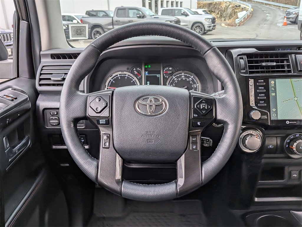 Used 2024 Toyota 4Runner TRD Off-Road Premium image 12