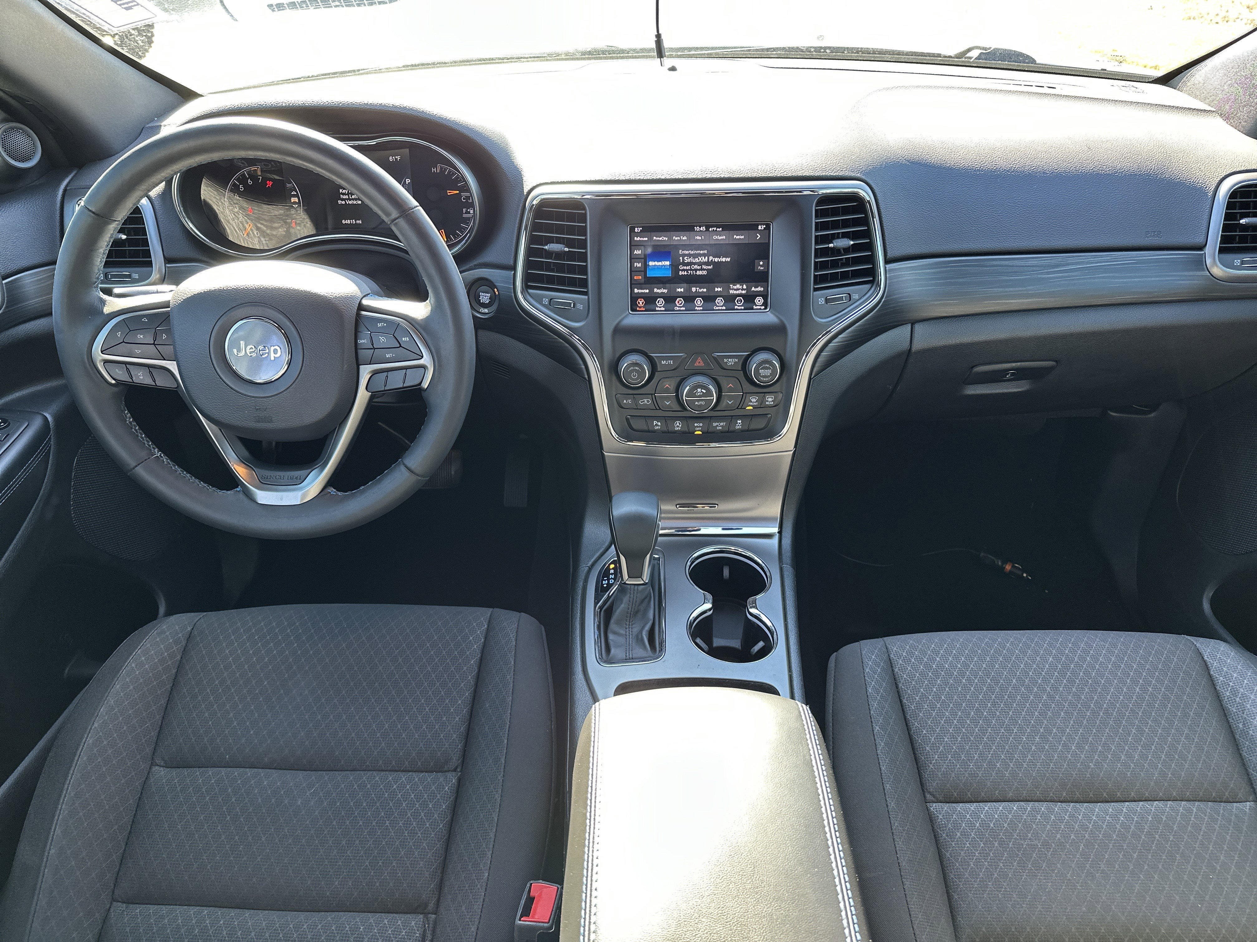 Used 2019 Jeep Grand Cherokee Laredo image 23