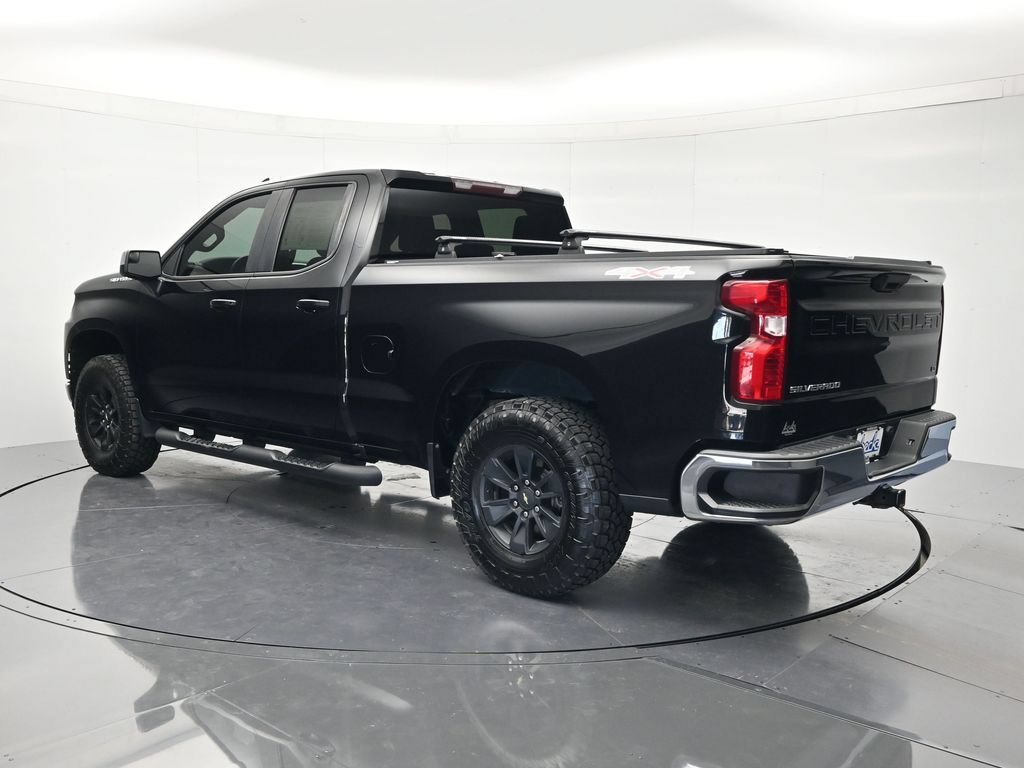 Used 2020 Chevrolet Silverado 1500 LT w/ Trailering Package AWD/4WD image 7