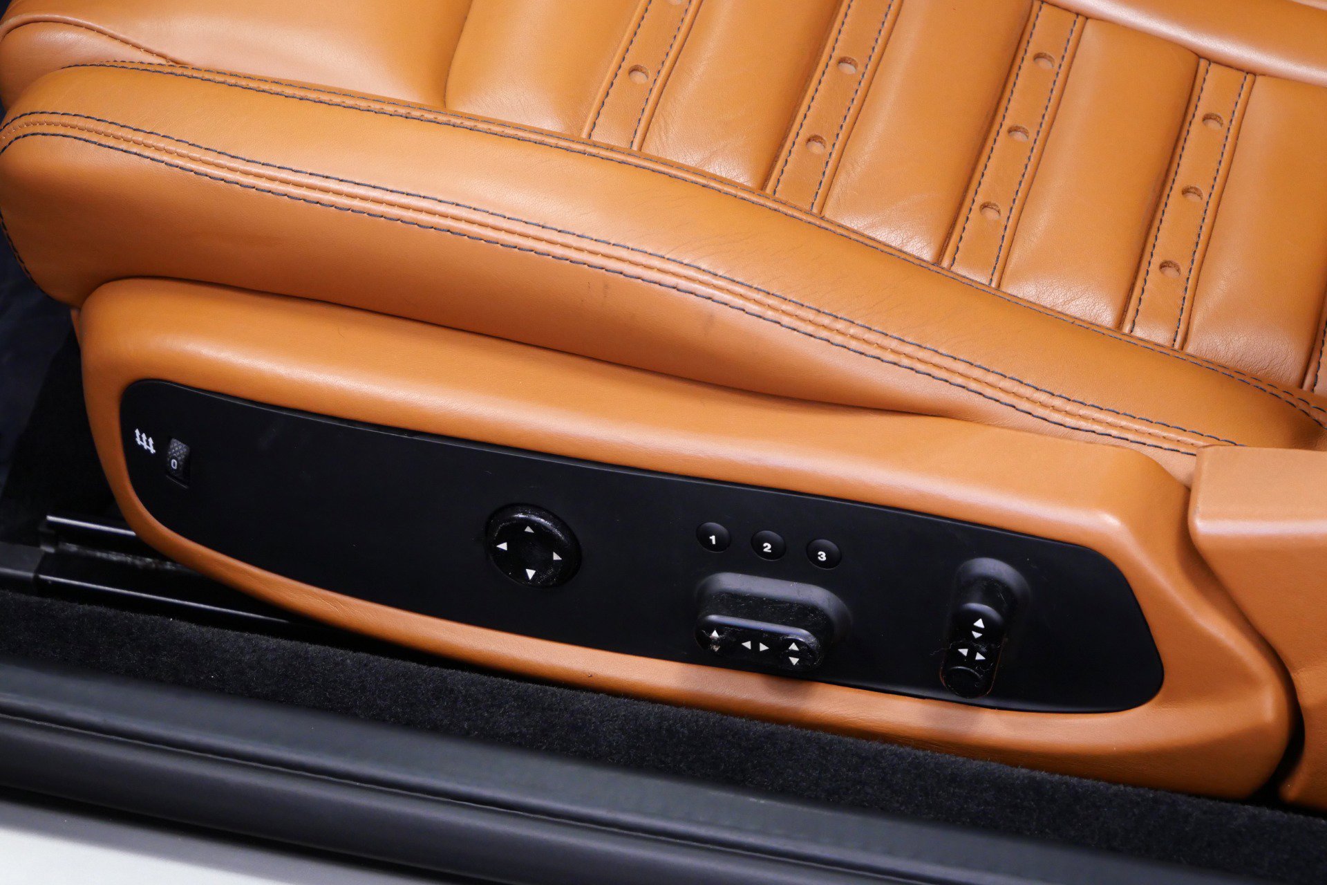 Used 2005 Ferrari 612 Scaglietti image 32