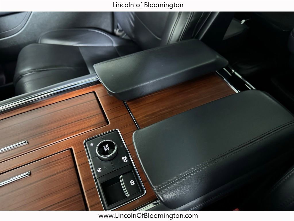 Certified 2023 Lincoln Navigator L Reserve w/ Equipment Group 201A image 36