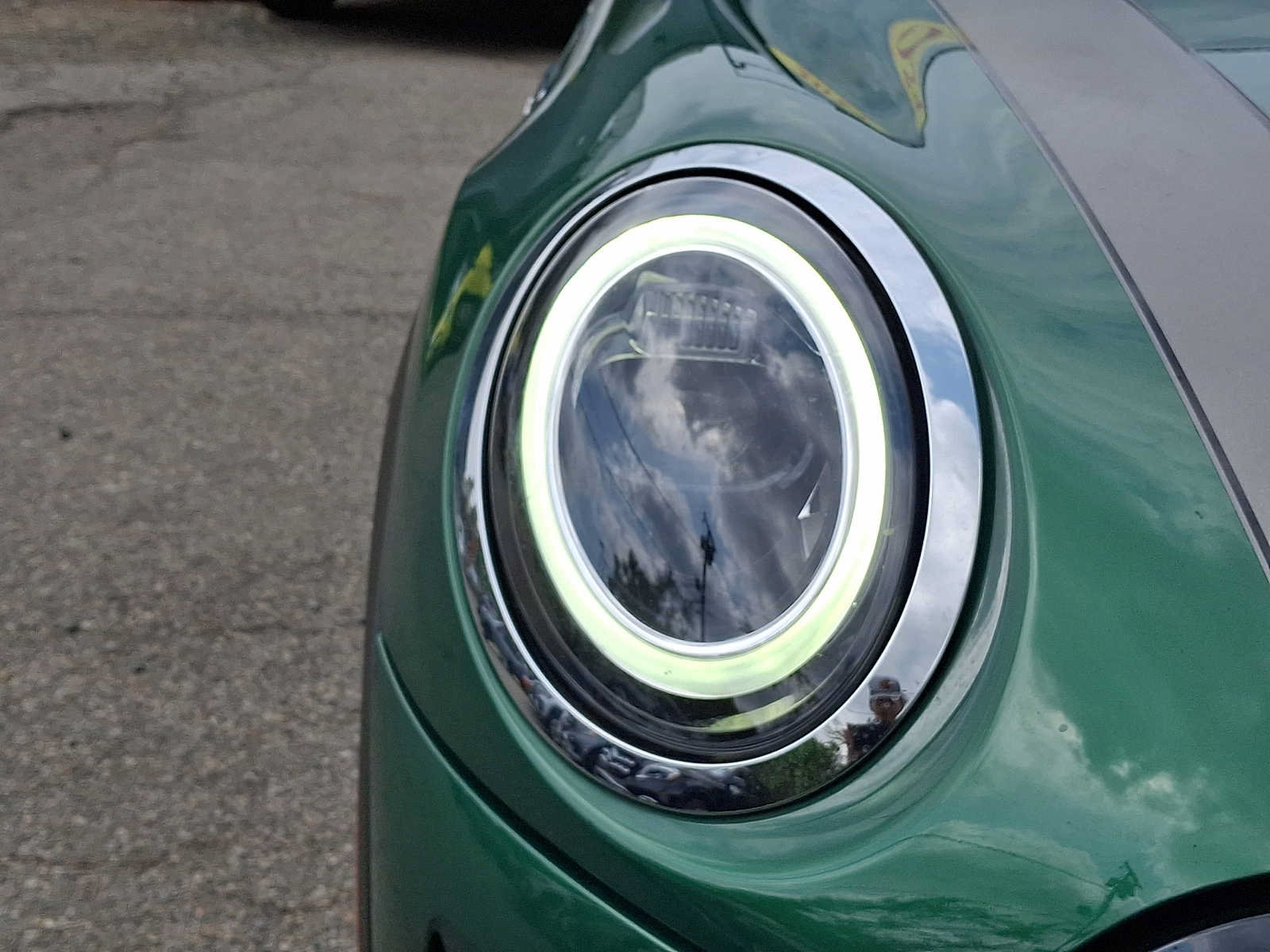 Certified 2024 MINI Cooper S FWD image 9