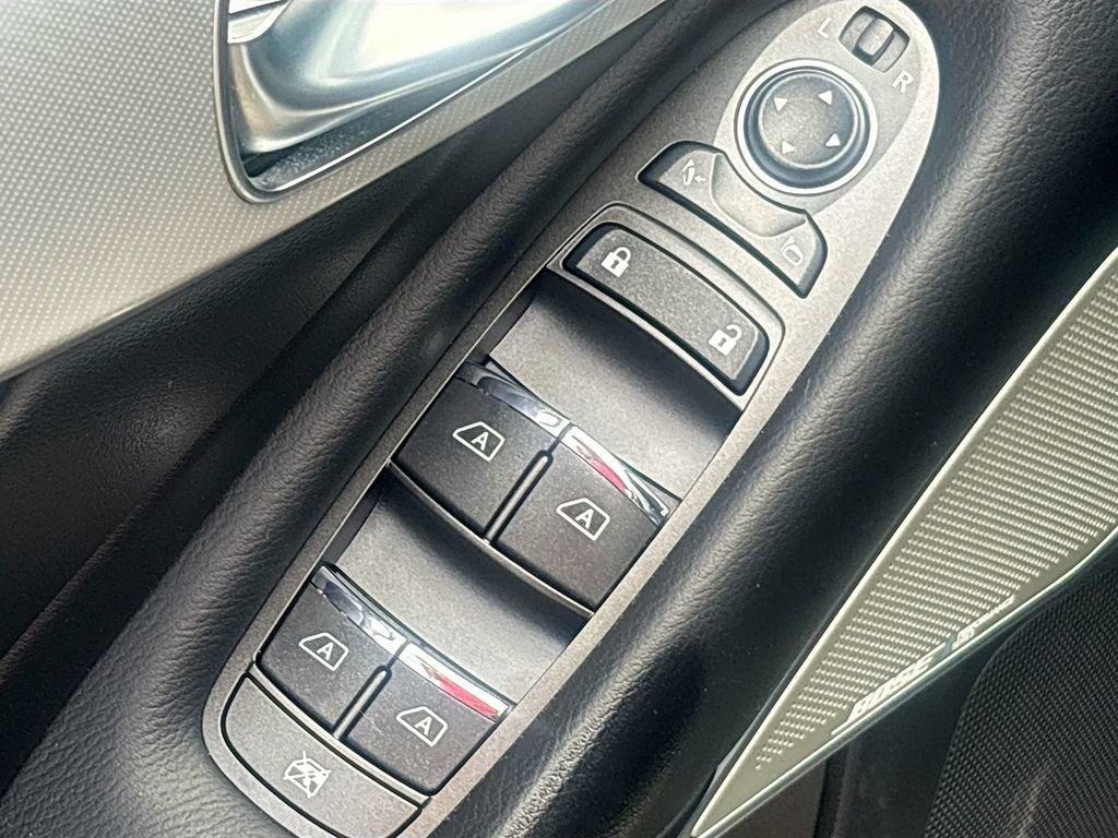 Used 2024 INFINITI Q50 Luxe w/ Cargo Package AWD/4WD image 17