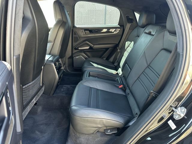 Used 2024 Porsche Cayenne Turbo GT image 24