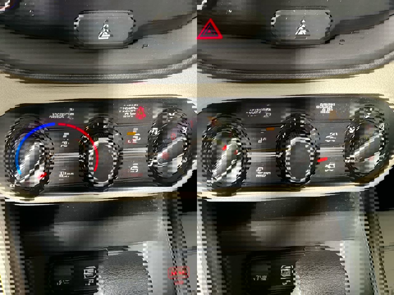 Certified 2025 Kia Soul LX w/ LX Technology Package FWD image 24