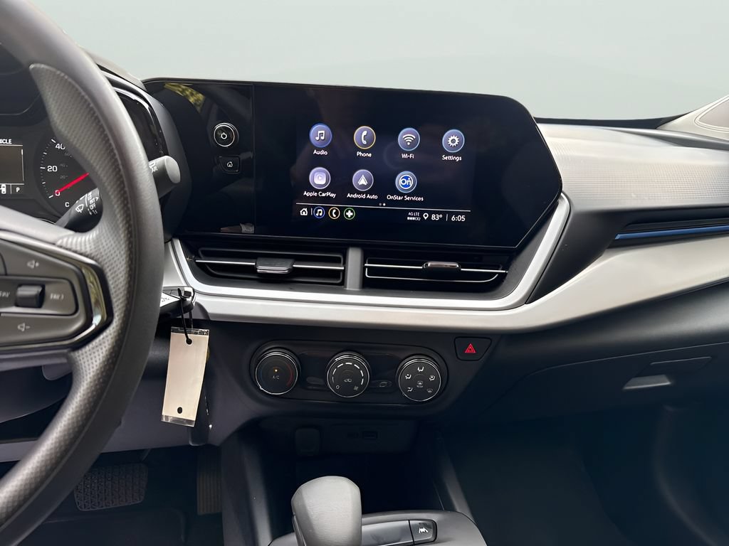 Used 2024 Chevrolet Trax LS FWD image 25