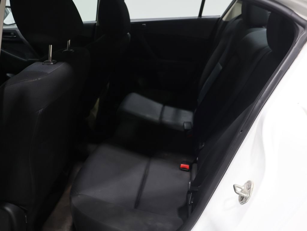 Used 2010 MAZDA MAZDA3 i Sport image 17
