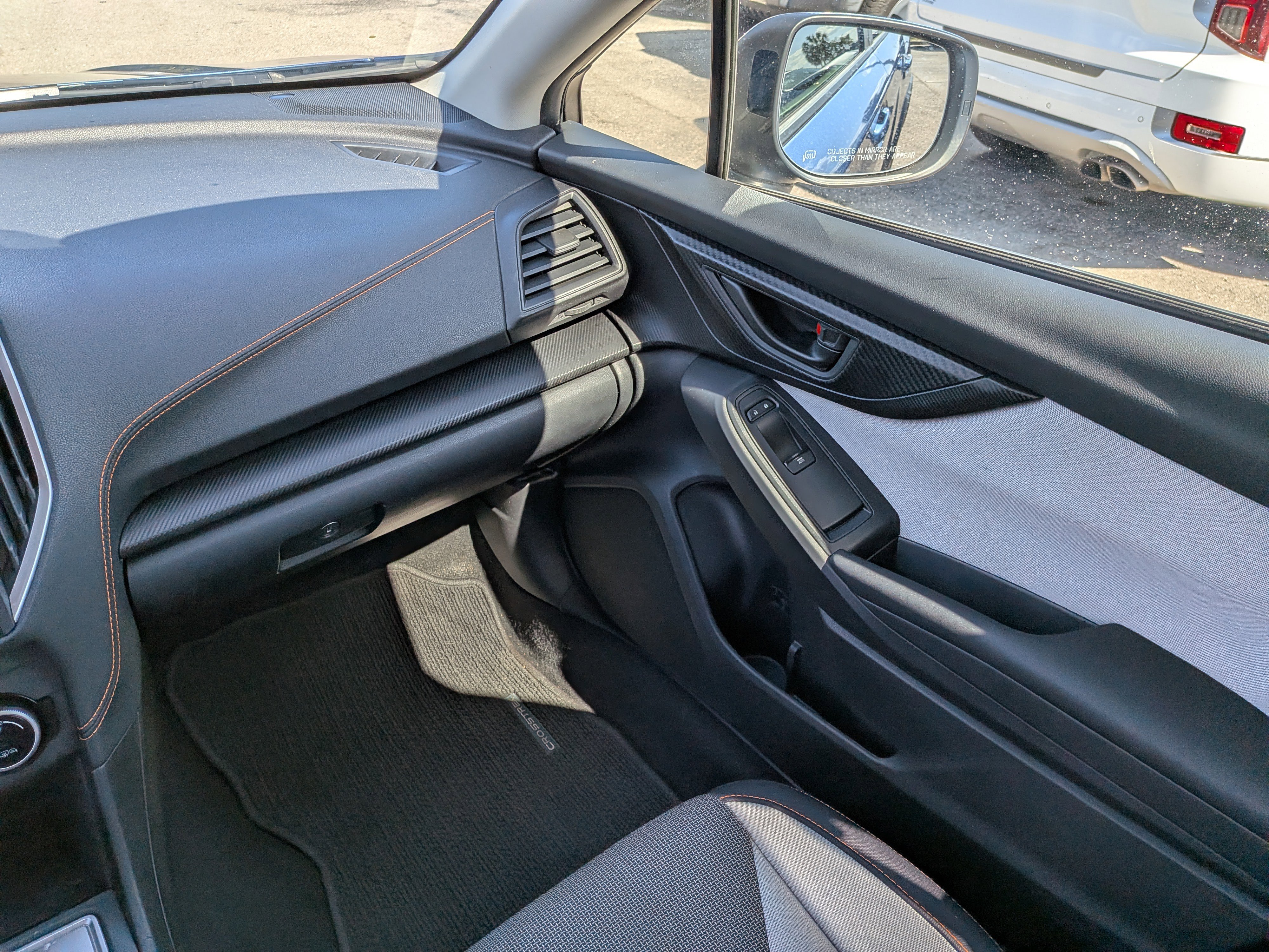 Used 2020 Subaru Crosstrek 2.0i Premium w/ Moonroof Package 2 image 17