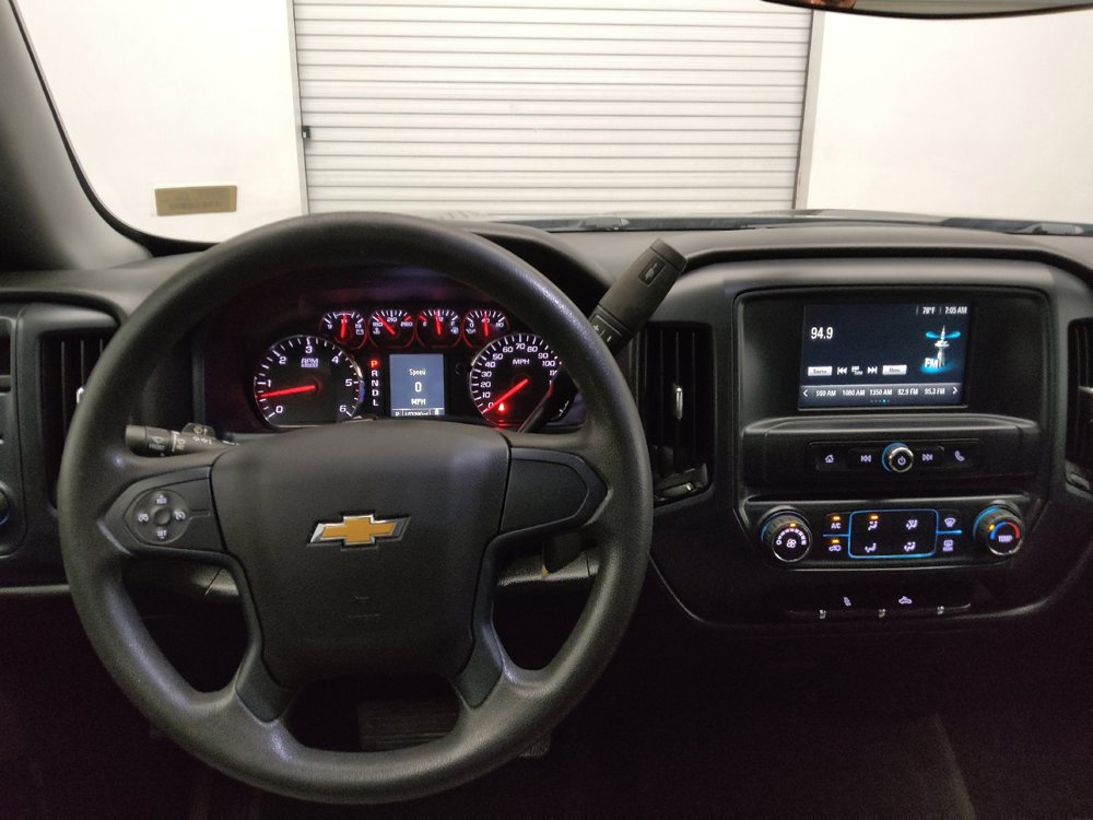 Used 2017 Chevrolet Silverado 1500 Custom w/ Custom Convenience Package RWD image 22