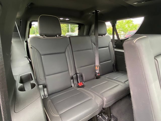 Used 2022 GMC Yukon XL SLT w/ SLT Luxury Package AWD/4WD image 24