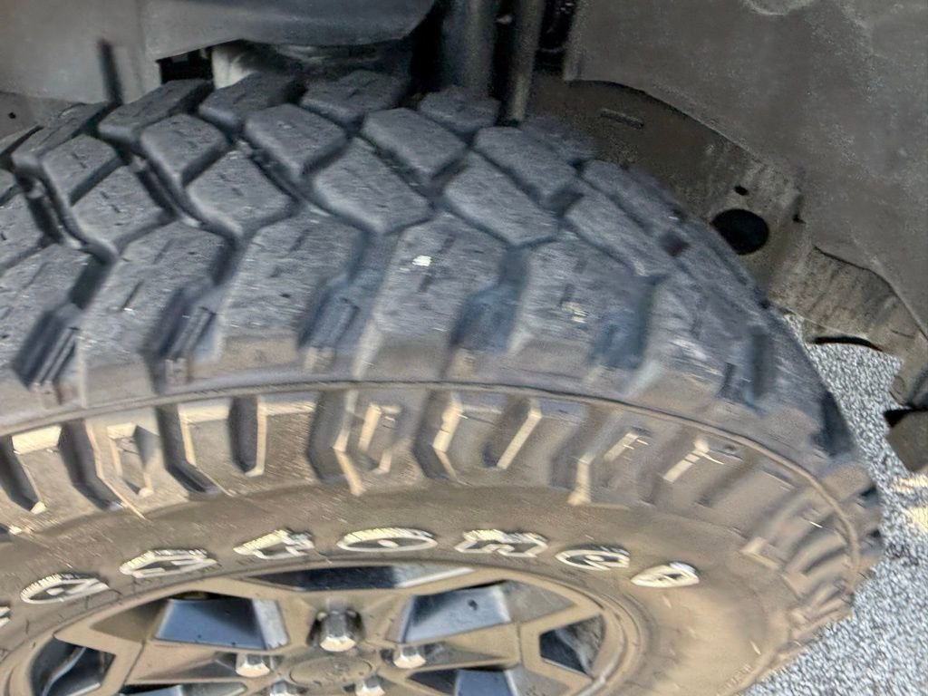 Used 2022 Jeep Gladiator Sport image 25