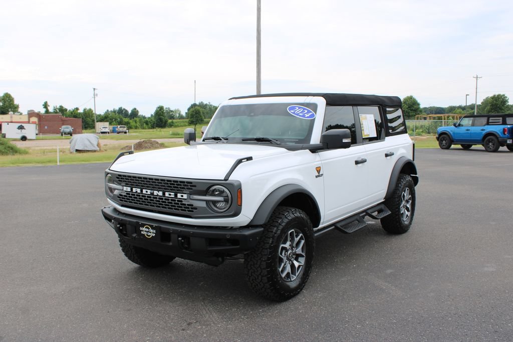 Used 2024 Ford Bronco Badlands AWD/4WD image 4