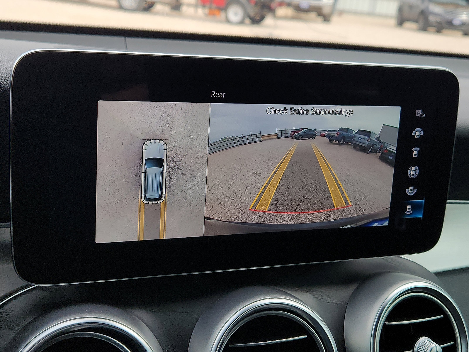 Used 2022 Mercedes-Benz GLC 300 4MATIC image 14