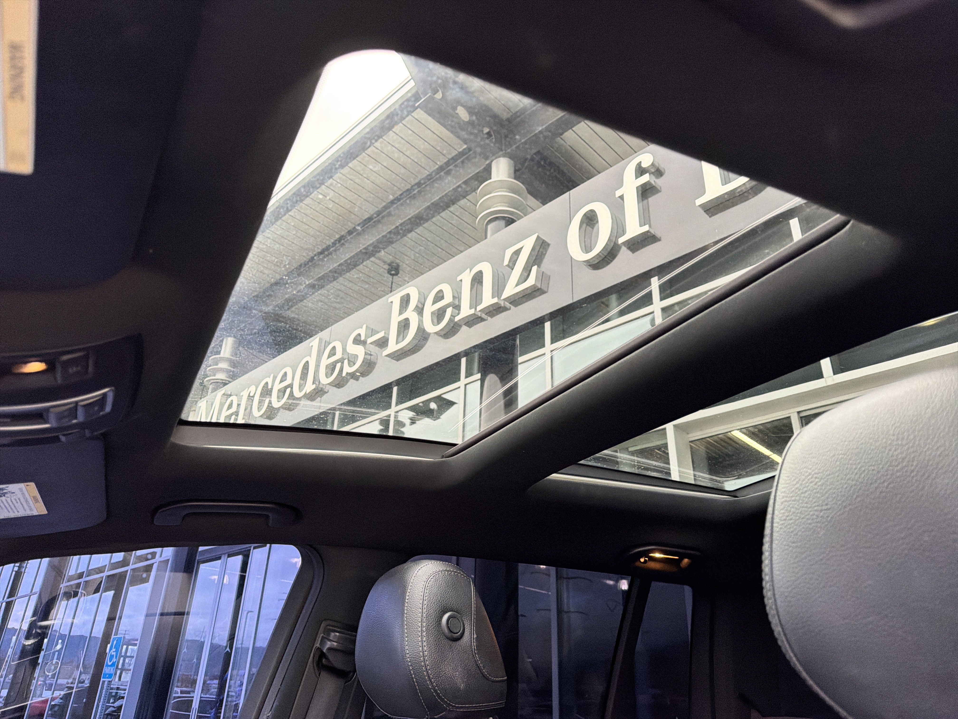 Used 2018 Mercedes-Benz GLS 450 4MATIC image 32