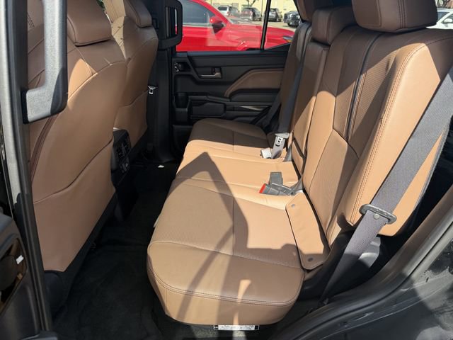 Certified 2025 Toyota 4Runner Limited AWD/4WD image 24