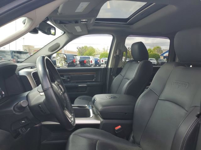 Used 2017 RAM 1500 Laramie w/ Convenience Group AWD/4WD image 19