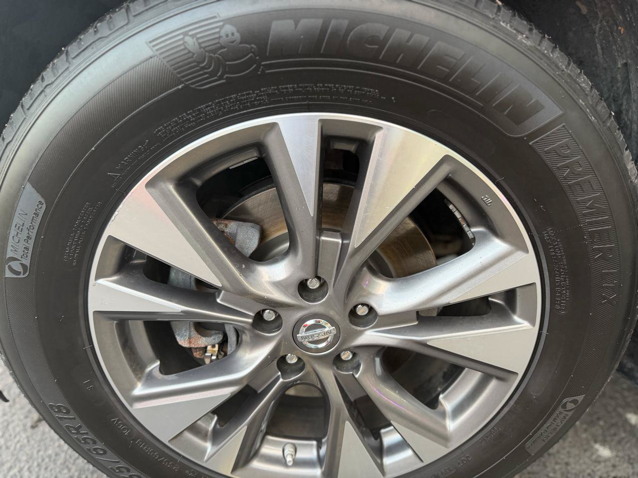 Used 2017 Nissan Murano S w/ Navigation Package AWD/4WD image 11