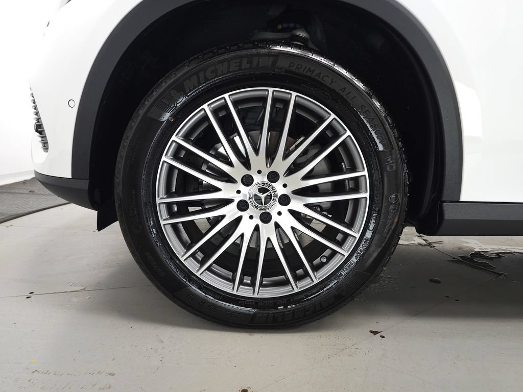 Certified 2026 Mercedes-Benz GLC 300 4MATIC image 33
