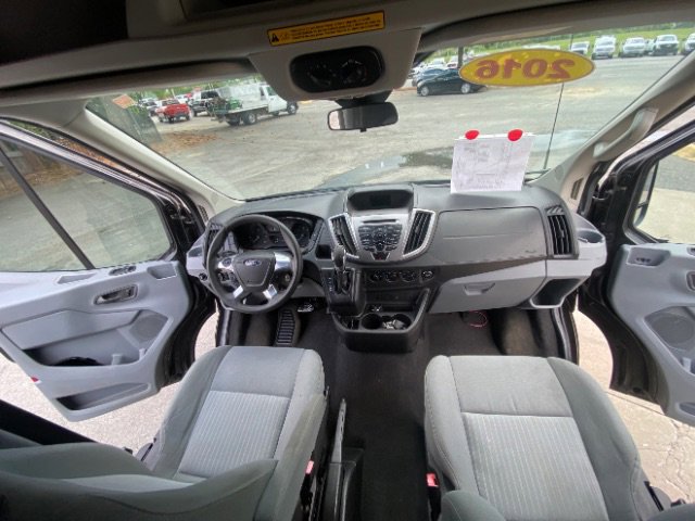 Used 2016 Ford Transit 350 XLT image 23