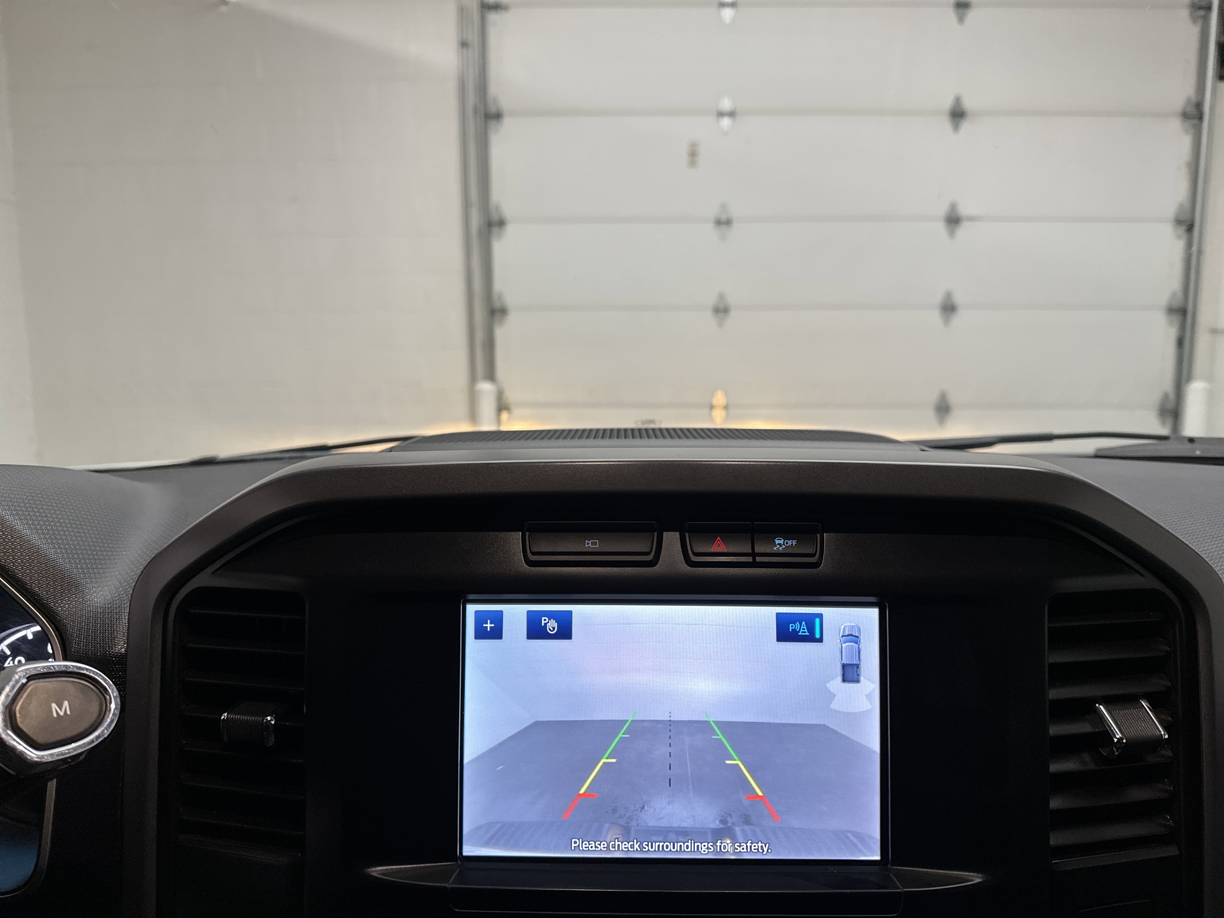 Used 2022 Ford F150 XLT image 32