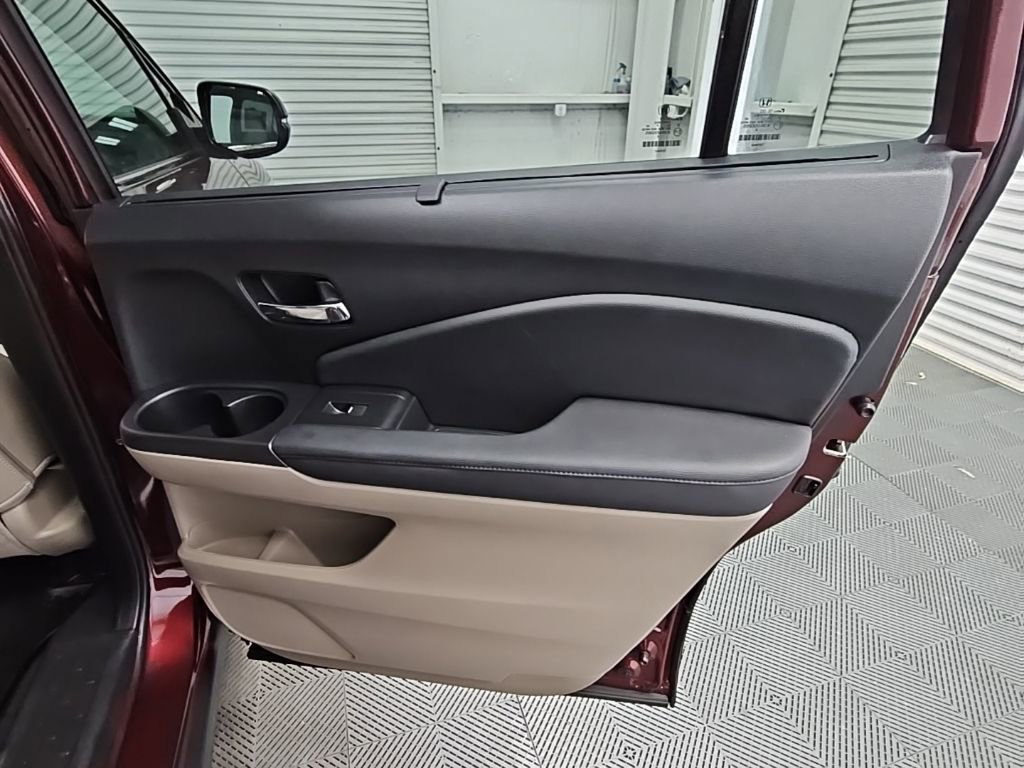 Used 2021 Honda Pilot EX-L image 39