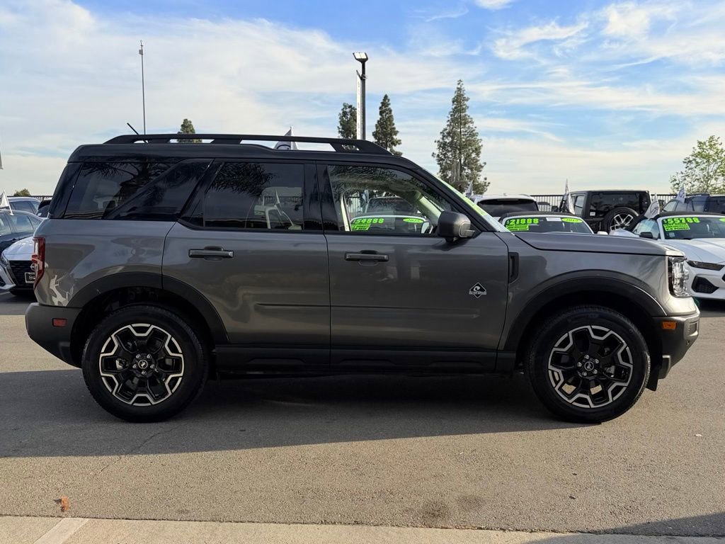 Certified 2025 Ford Bronco Sport Outer Banks w/ Outer Banks Tech Package+ AWD/4WD image 9
