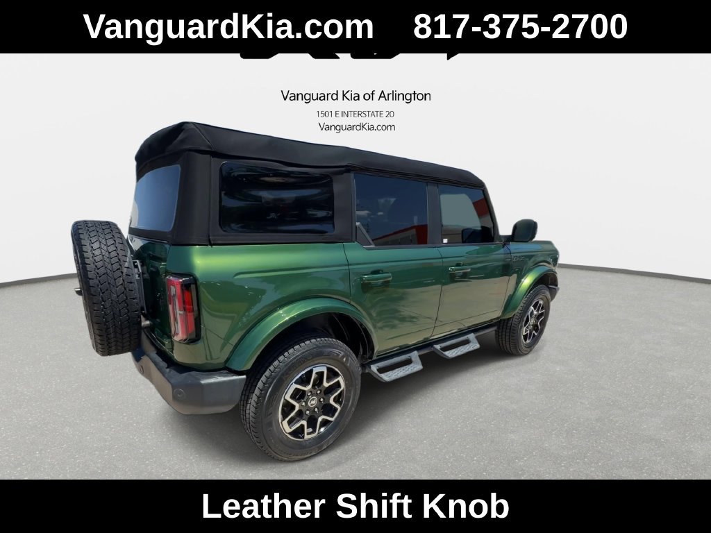 Used 2023 Ford Bronco Outer Banks AWD/4WD image 9