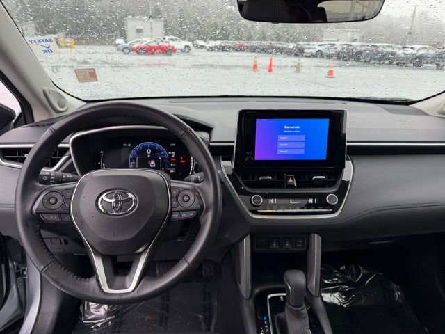 Certified 2023 Toyota Corolla Cross XLE w/ Convenience Package AWD/4WD image 17