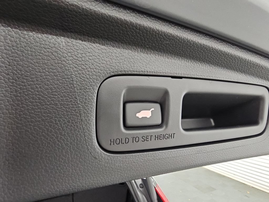 Used 2026 Honda CR-V Sport-L image 33
