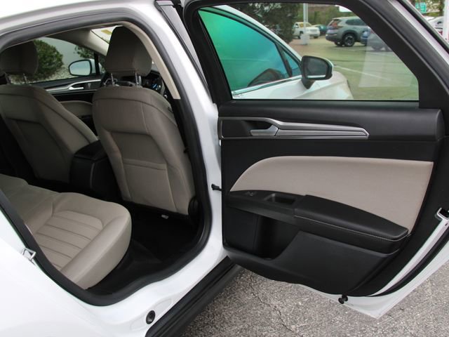 Used 2020 Ford Fusion S FWD image 26