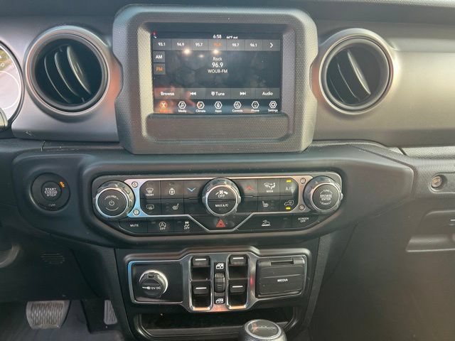 Used 2022 Jeep Gladiator Sport AWD/4WD image 17