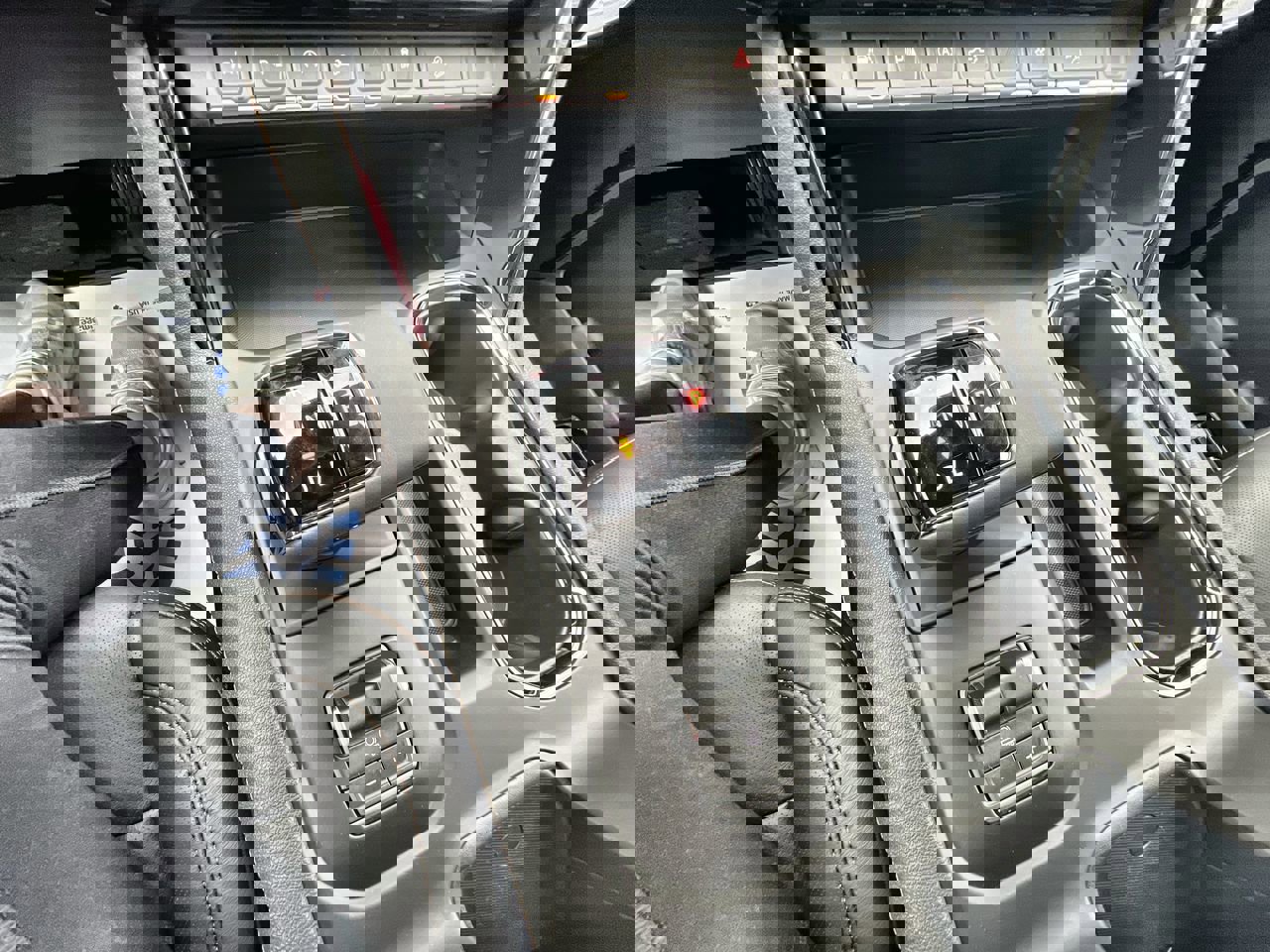 New 2026 GMC Sierra 1500 AT4 w/ AT4 Premium Package image 51