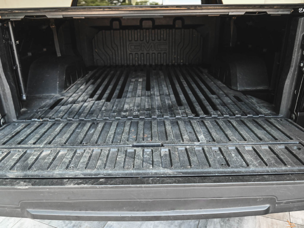 Used 2022 GMC Sierra 1500 Denali Ultimate AWD/4WD image 38