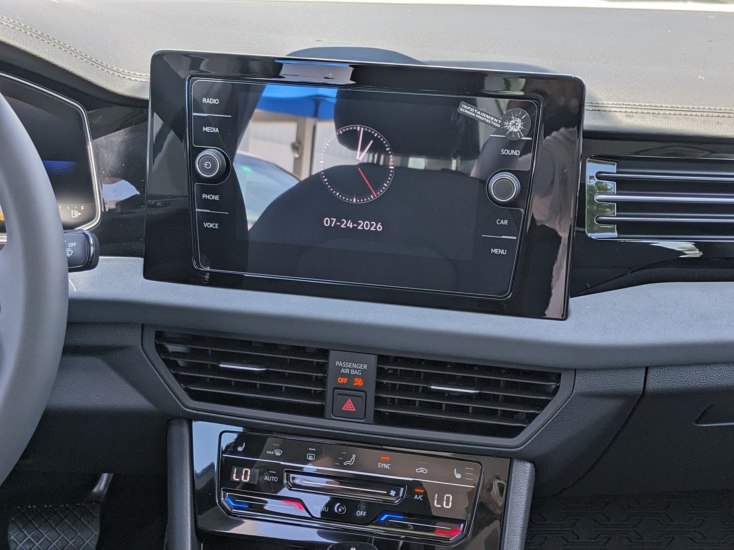 New 2026 Volkswagen Jetta SE FWD image 17