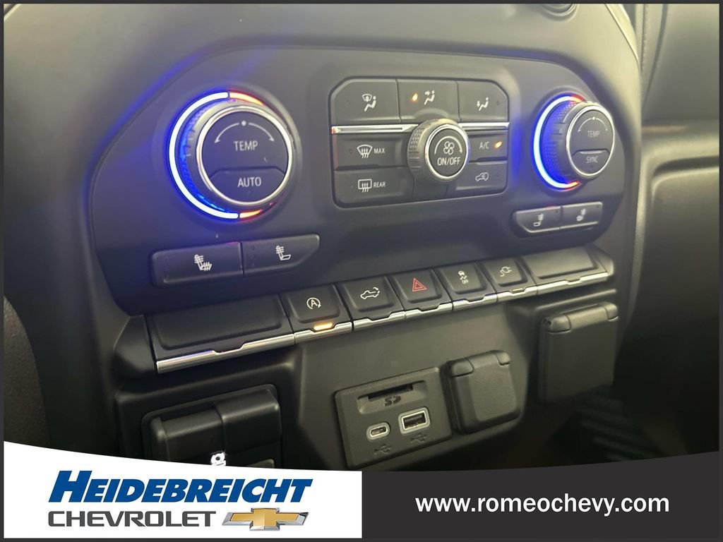 Certified 2022 Chevrolet Silverado 1500 LT w/ Convenience Package II AWD/4WD image 24