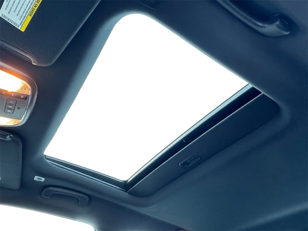 Used 2018 Dodge Charger GT w/ Blacktop Package image 30