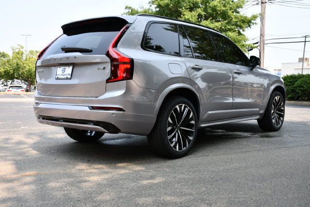 New 2026 Volvo XC90 B6 Ultra w/ Protection Package Premier AWD/4WD image 7