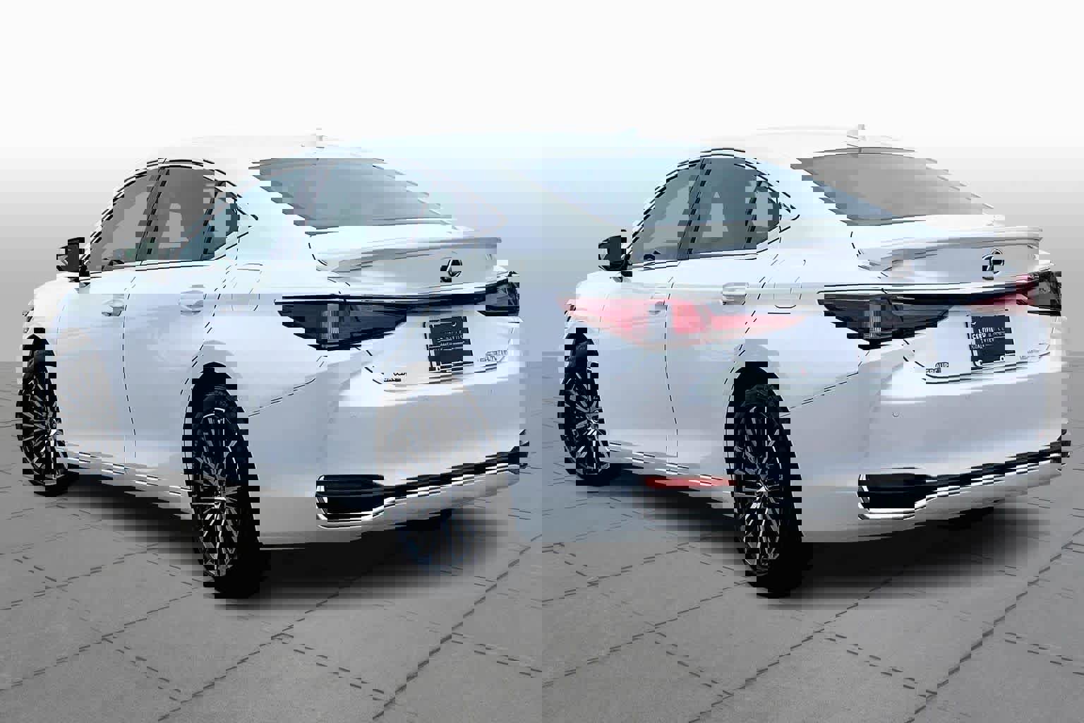 Certified 2025 Lexus ES 300h ES 300h w/ Premium Package image 12