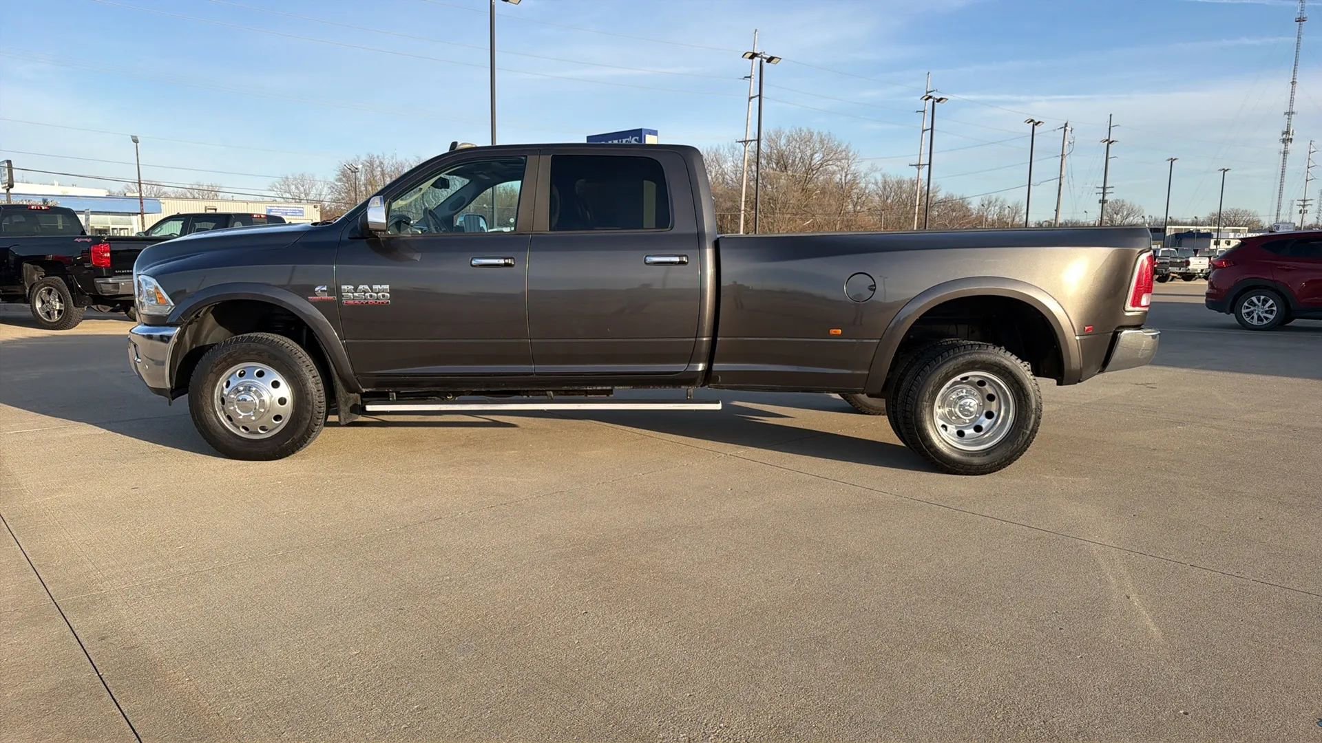 Used 2016 RAM 3500 Laramie image 10