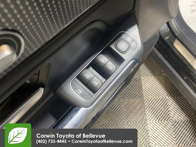 Used 2023 Mercedes-Benz GLB 250 GLB 250 image 11