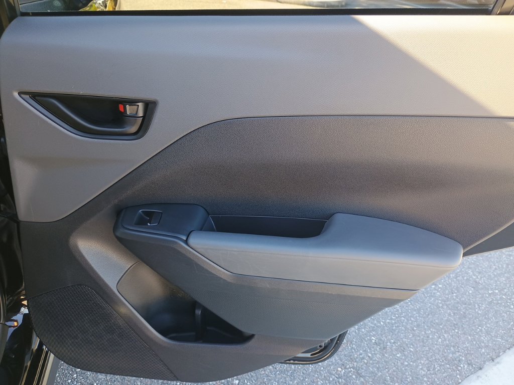Certified 2024 Subaru Crosstrek 2.0i AWD/4WD image 18